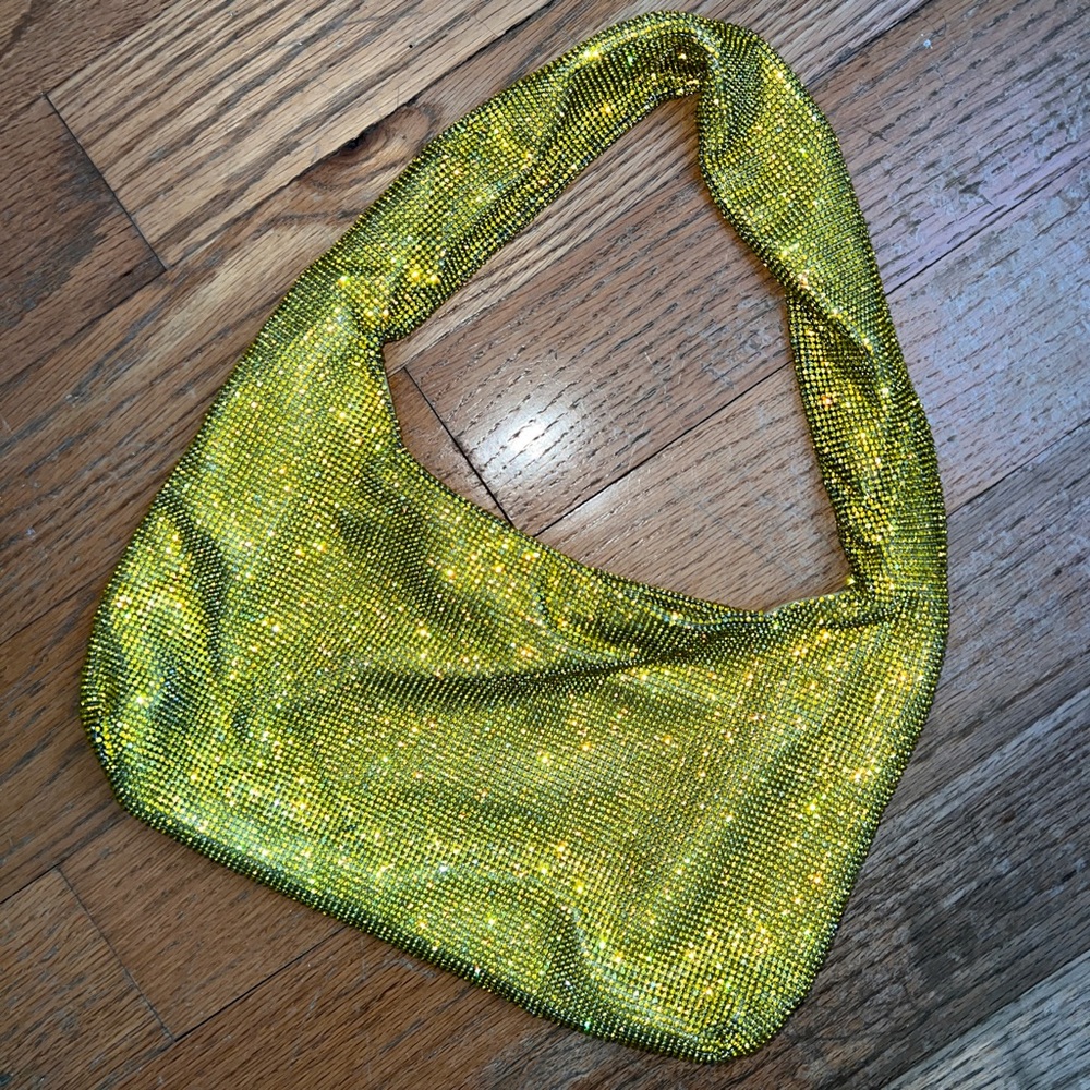 ☆ KARA rare yellow crystal armpit bag